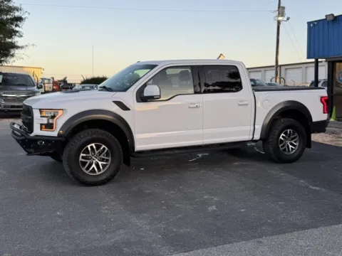 More photos of 2017 Ford F-150 Raptor at Frontline Motors Clayton, NC