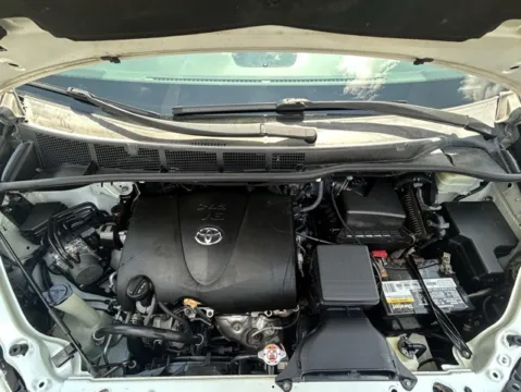 Photos of 2017 Toyota Sienna XLE for sale in Clayton, NC at Frontline Motors Clayton