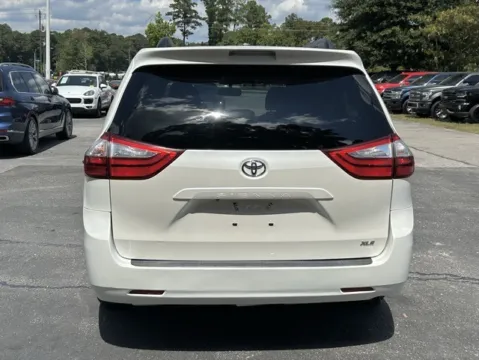 More photos of 2017 Toyota Sienna XLE at Frontline Motors Clayton, NC