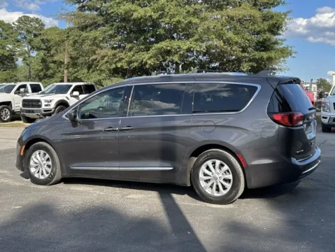 More photos of 2018 Chrysler Pacifica Touring L Plus at Frontline Motors Clayton, NC