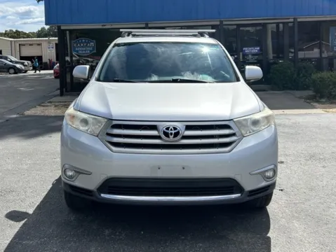 Another view of 2011 Toyota Highlander Limited for sale in Clayton, NC at Frontline Motors Clayton