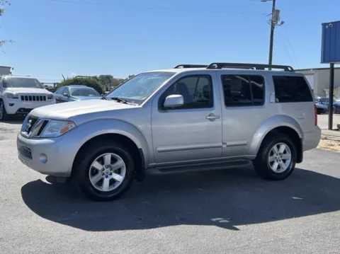 More photos of 2012 Nissan Pathfinder SV at Frontline Motors Clayton, NC