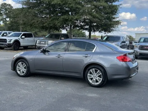More photos of 2015 INFINITI Q40 at Frontline Motors Clayton, NC