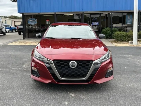 Another view of 2020 Nissan Altima 2.5 SR for sale in Clayton, NC at Frontline Motors Clayton