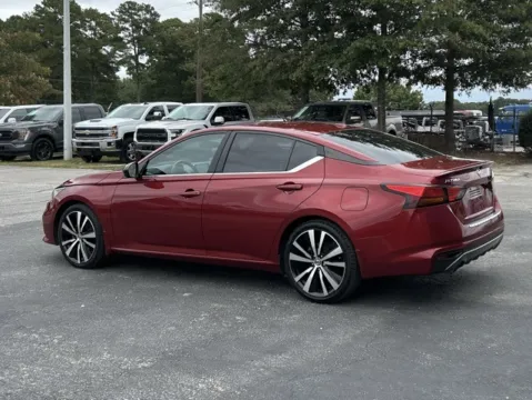 More photos of 2020 Nissan Altima 2.5 SR at Frontline Motors Clayton, NC