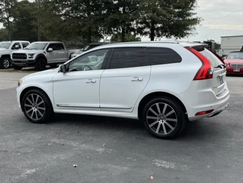 More photos of 2017 Volvo XC60 T6 Inscription at Frontline Motors Clayton, NC