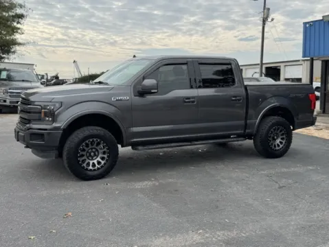 More photos of 2019 Ford F-150 Lariat at Frontline Motors Clayton, NC