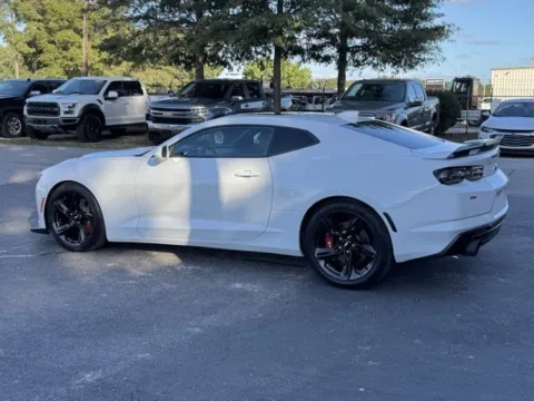 More photos of 2019 Chevrolet Camaro SS at Frontline Motors Clayton, NC
