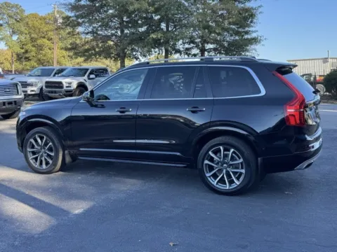 More photos of 2017 Volvo XC90 T5 Momentum at Frontline Motors Clayton, NC