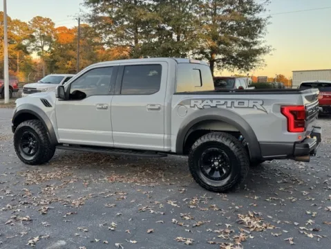 More photos of 2017 Ford F-150 Raptor at Frontline Motors Clayton, NC