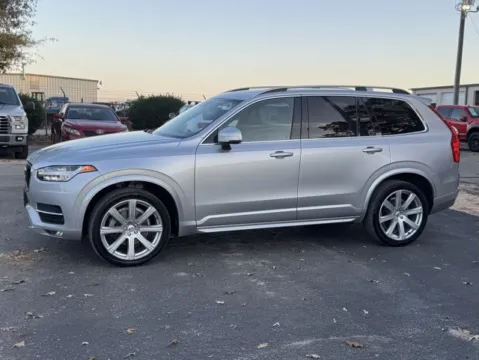 More photos of 2018 Volvo XC90 T5 Momentum 5P at Frontline Motors Clayton, NC
