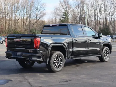 More photos of 2021 GMC Sierra 1500 AT4 at Brandon Reeves Auto World, NC