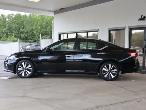 Photos of 2021 Nissan Altima 2.5 SV for sale in Monroe, NC at Brandon Reeves Auto World