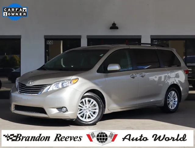 2015 Toyota Sienna XLE for sale in Monroe, NC