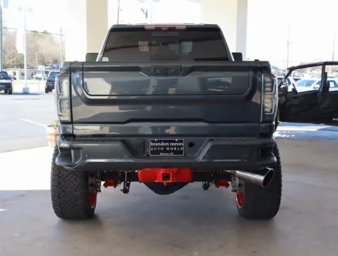 More photos of 2020 GMC Sierra 3500HD Denali at Brandon Reeves Auto World, NC