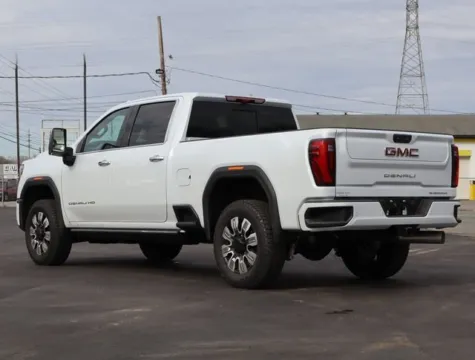 More photos of 2026 GMC Sierra 2500HD Denali at Brandon Reeves Auto World, NC