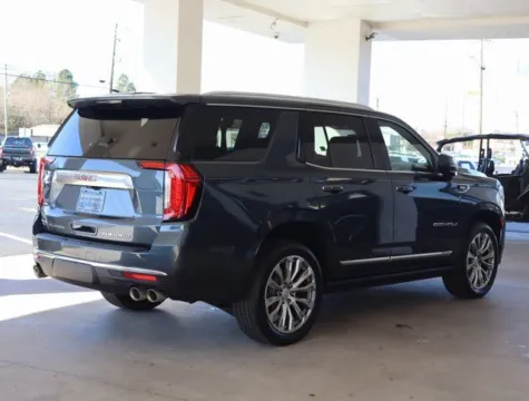 More photos of 2021 GMC Yukon Denali at Brandon Reeves Auto World, NC