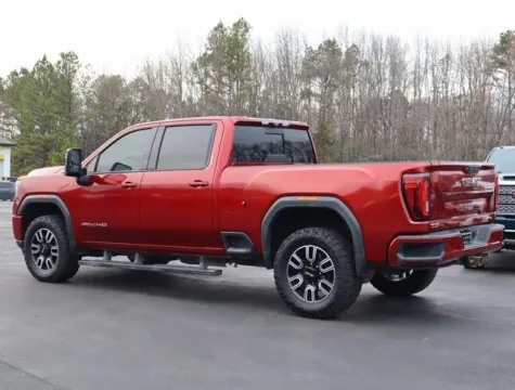 More photos of 2021 GMC Sierra 2500HD AT4 at Brandon Reeves Auto World, NC