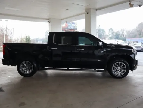 More photos of 2021 Chevrolet Silverado 1500 High Country at Brandon Reeves Auto World, NC
