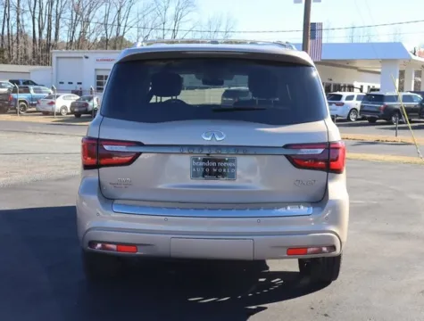 More photos of 2021 INFINITI QX80 Premium Select at Brandon Reeves Auto World, NC