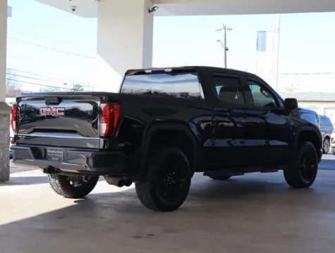 More photos of 2023 GMC Sierra 1500 Elevation at Brandon Reeves Auto World, NC