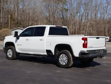 More photos of 2024 Chevrolet Silverado 2500HD LT at Brandon Reeves Auto World, NC