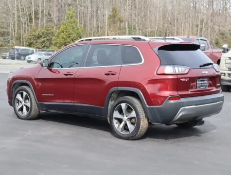 More photos of 2019 Jeep Cherokee Limited at Brandon Reeves Auto World, NC