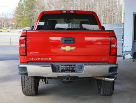 More photos of 2018 Chevrolet Silverado 1500 LT at Brandon Reeves Auto World, NC