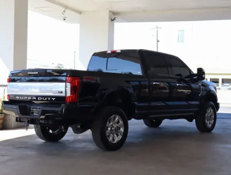 More photos of 2017 Ford F-350SD Platinum at Brandon Reeves Auto World, NC