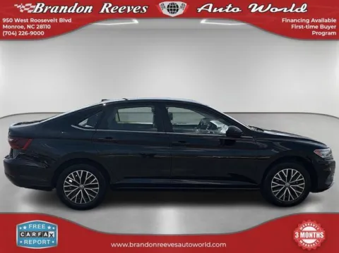 More photos of 2021 Volkswagen Jetta at Brandon Reeves Auto World, NC