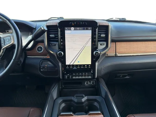 2023 RAM Ram 3500 Pickup Longhorn - Photo 16