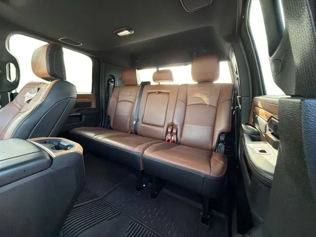 2023 RAM Ram 3500 Pickup Longhorn - Photo 15