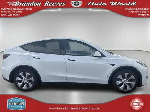 More photos of 2021 Tesla Model Y Long Range at Brandon Reeves Auto World, NC