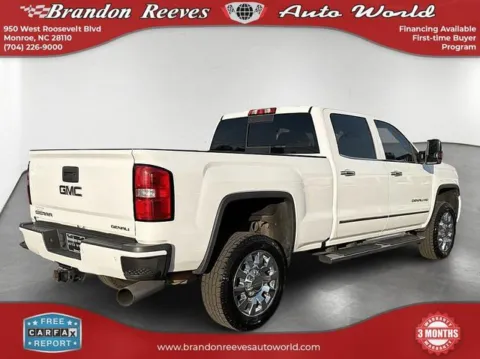More photos of 2019 GMC Sierra 2500HD Denali at Brandon Reeves Auto World, NC