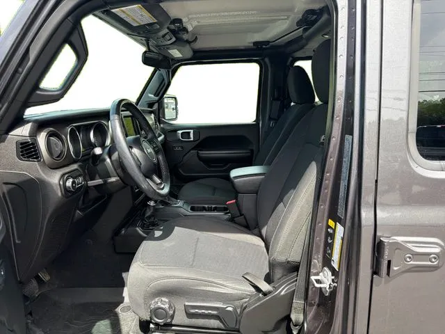 2020 Jeep Wrangler Unlimited Willys - Photo 10