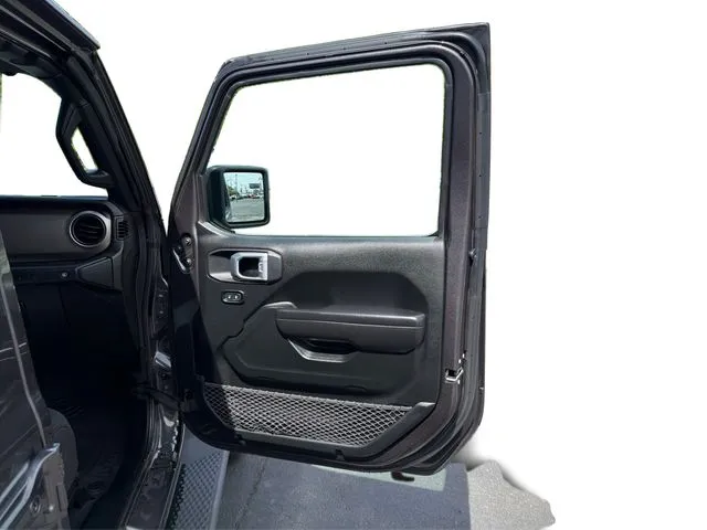 2020 Jeep Wrangler Unlimited Willys - Photo 23