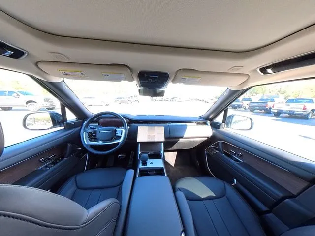 2025 Land Rover Range Rover SE - Photo 32