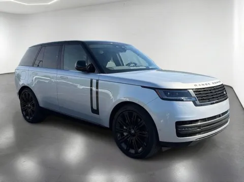 More photos of 2025 Land Rover Range Rover SE at Brandon Reeves Auto World, NC