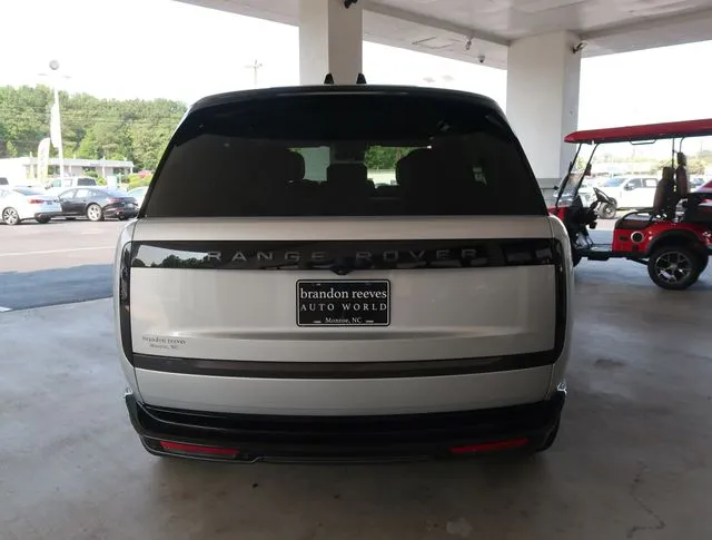 2025 Land Rover Range Rover SE - Photo 6