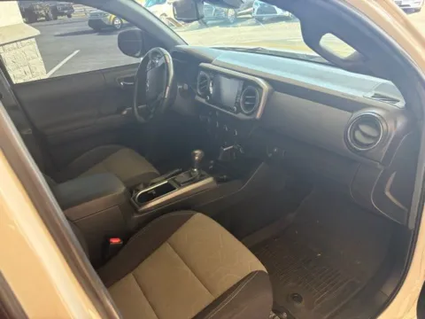 More photos of 2022 Toyota Tacoma TRD Off-Road at Brandon Reeves Auto World, NC