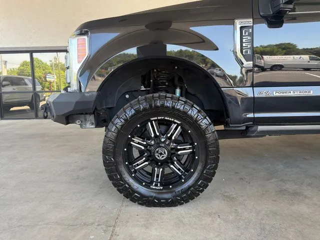 2019 Ford F-250 Super Duty Platinum - Photo 30