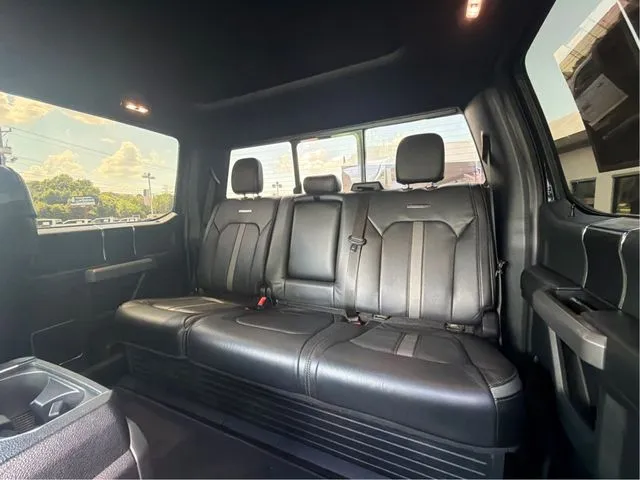 2019 Ford F-250 Super Duty Platinum - Photo 16