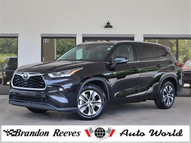 Used 2021 Toyota Highlander XLE for sale in Monroe, NC at Brandon