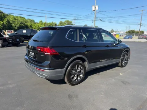 More photos of 2022 Volkswagen Tiguan 2.0T SE at Brandon Reeves Auto World, NC