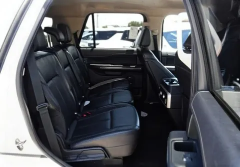 More photos of 2024 Ford Expedition XLT at Brandon Reeves Auto World, NC