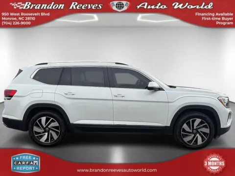 More photos of 2024 Volkswagen Atlas 2.0T SEL at Brandon Reeves Auto World, NC