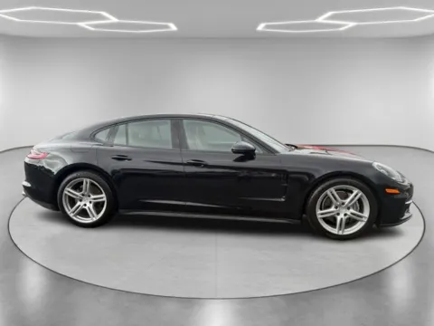 More photos of 2019 Porsche Panamera at Brandon Reeves Auto World, NC