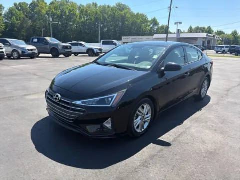 Black 2020 Hyundai Elantra SEL for sale in Monroe, NC
