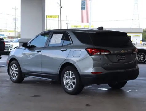 More photos of 2023 Chevrolet Equinox LS at Brandon Reeves Auto World, NC