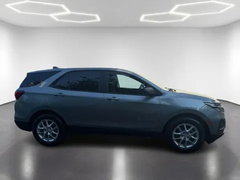 More photos of 2023 Chevrolet Equinox LS at Brandon Reeves Auto World, NC